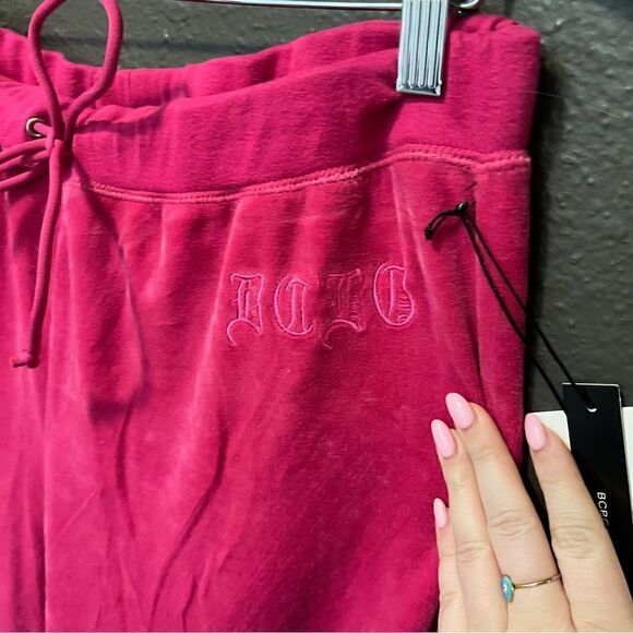 BCBGMaxazria Pink Spell Out Velour Baggy Track Pants - Picture 4 of 7